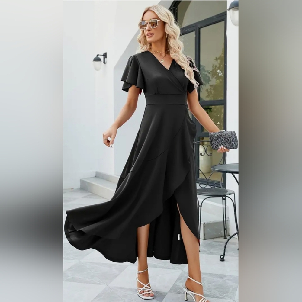 Elegant Black Maxi Dress